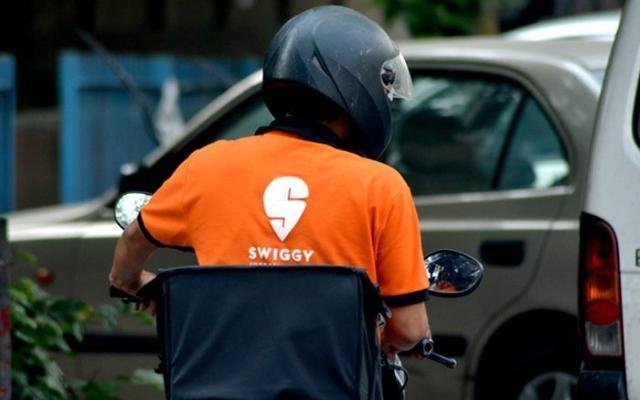 swot analysis of swiggy